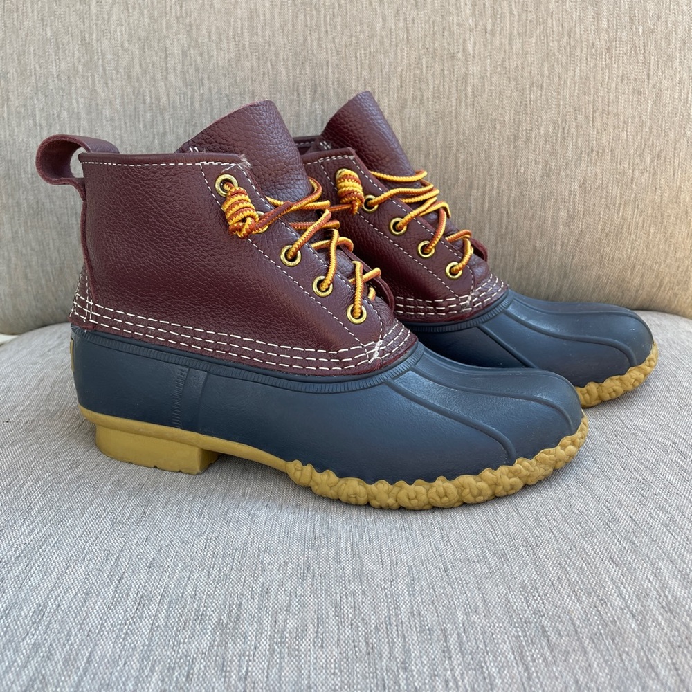 L.L. Bean Women’s 6” Bean Boots // Sz 7 // Retail $109 // Rare Color // EUC